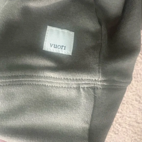 Vuori Olive Green Hoodie - Picture 4 of 4